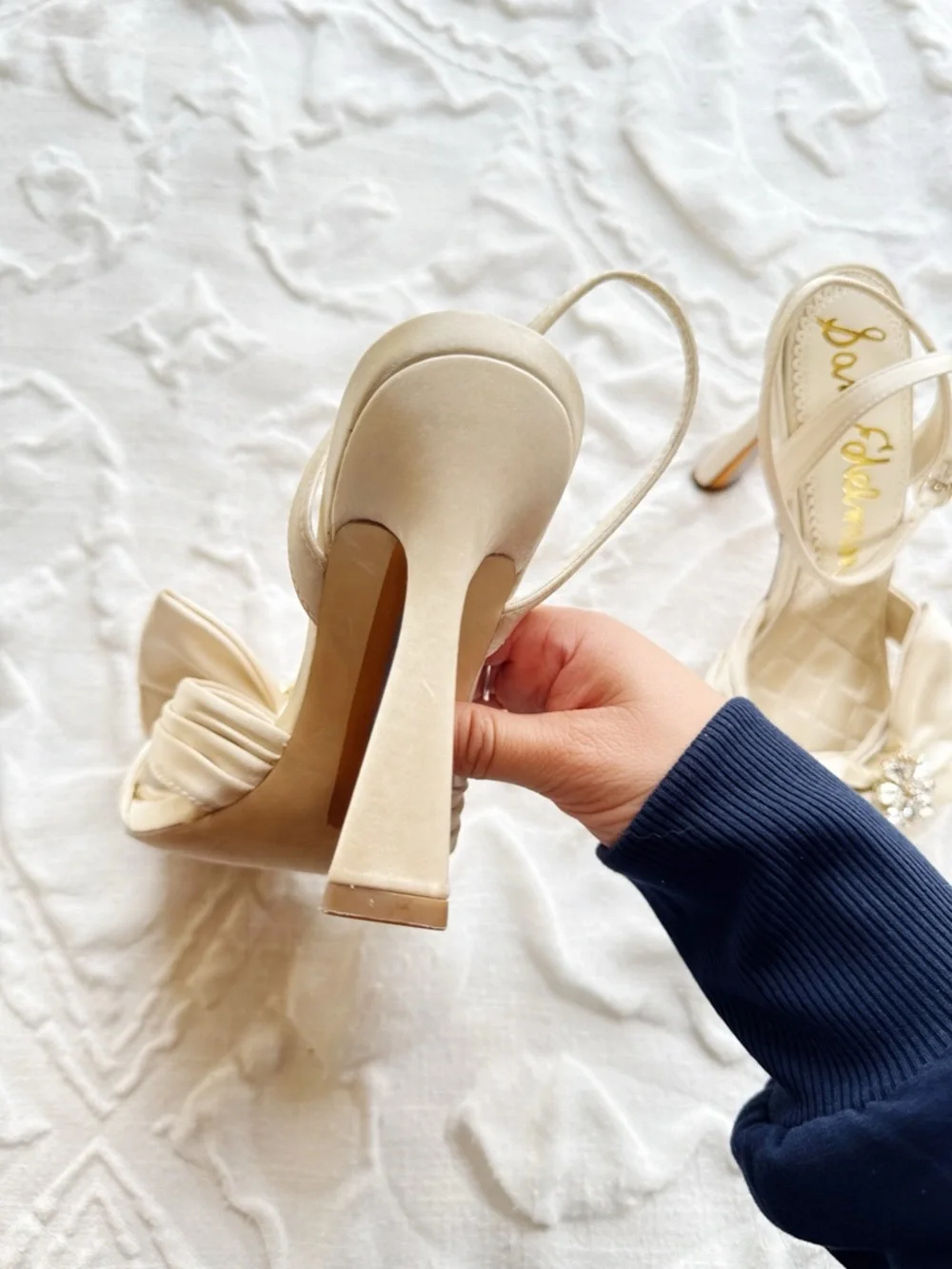 Sam Edelman Ivory Lexi Stiletto Heel
Sandal Size 6 - Picture 9 of 10